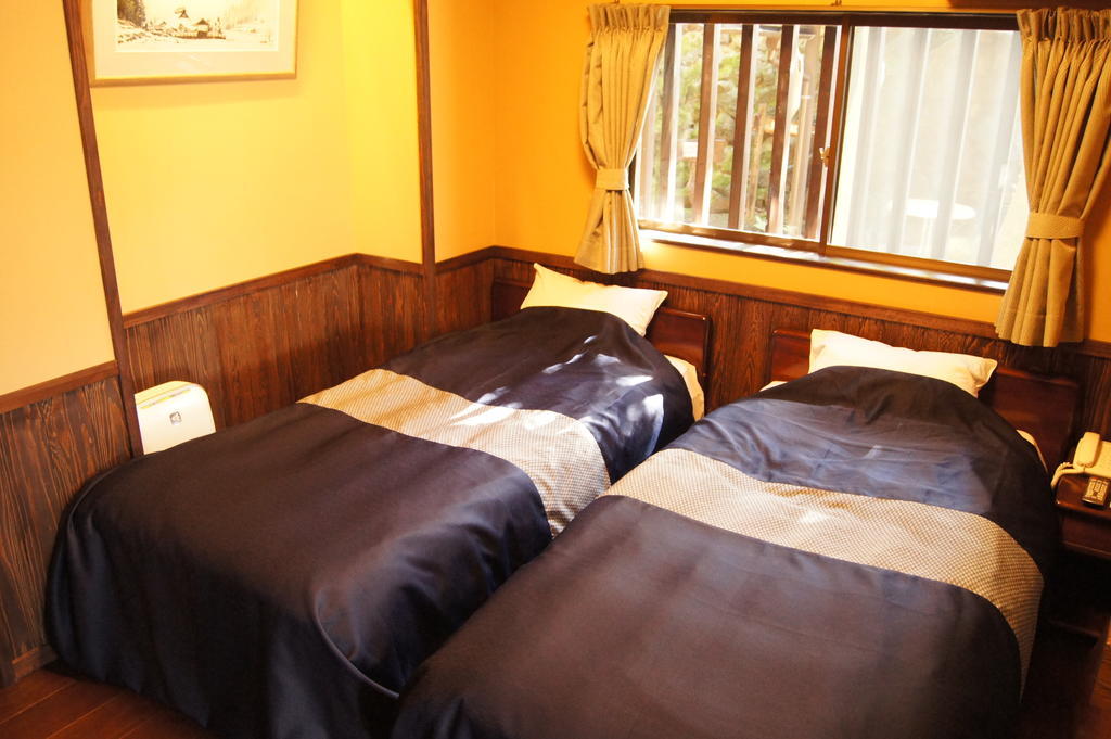 Fumoto Ryokan Минамиогуни Номер фото